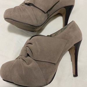 Maiden Girl Bootie Heels. Cute.